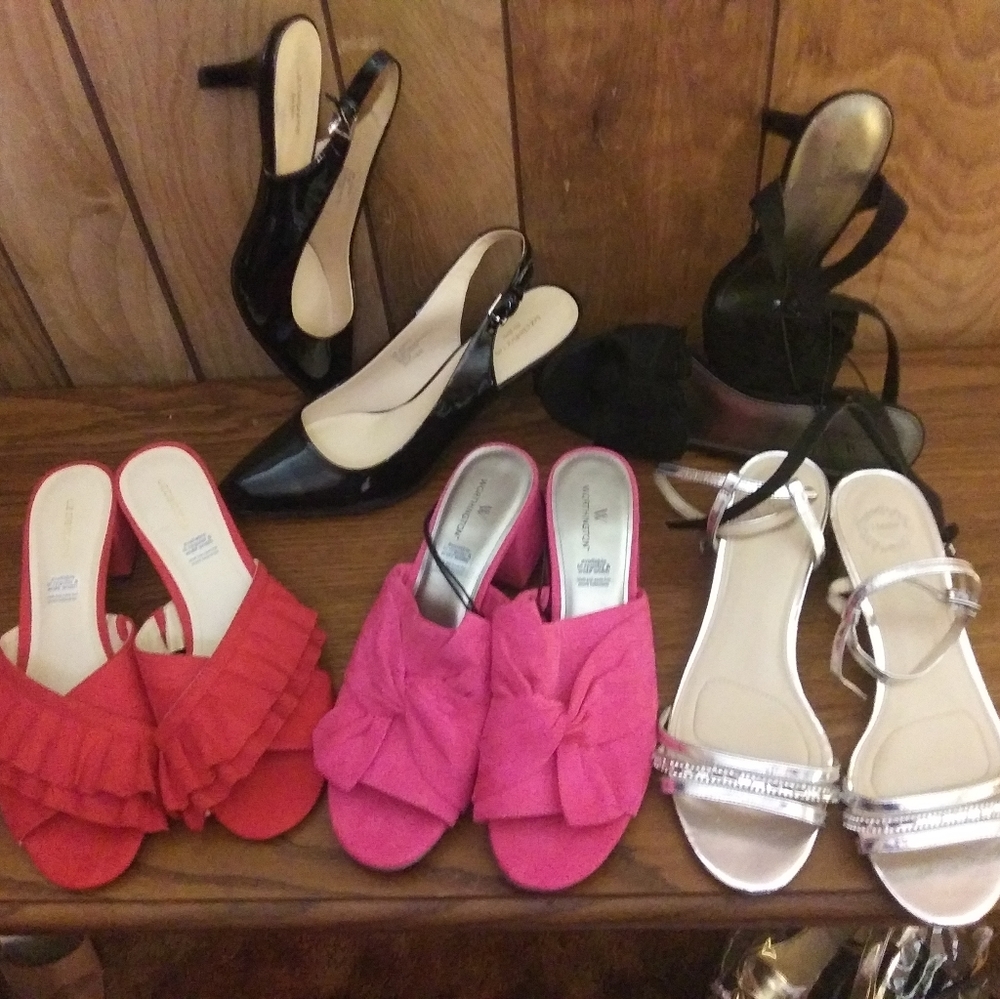 5 pair lot of woman's size 9.5 designer shoes.